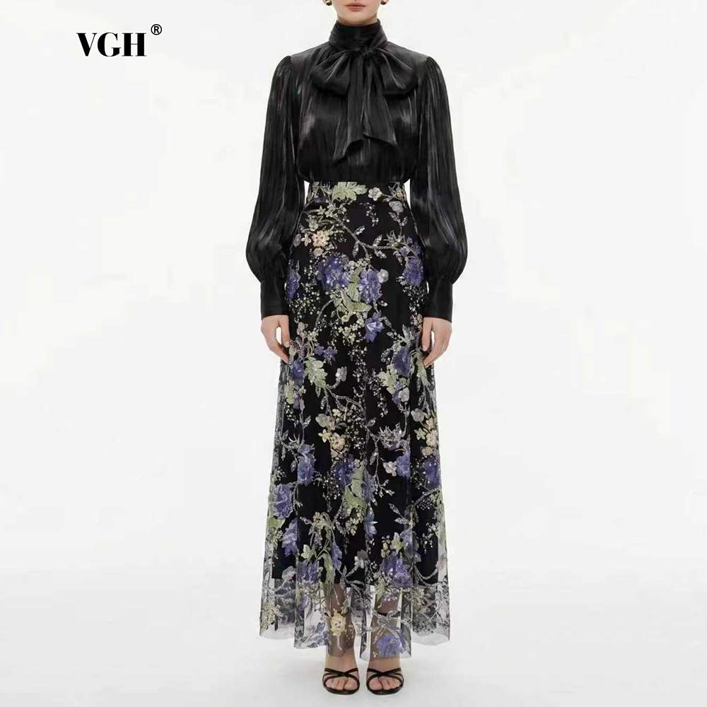 Women Formal Wear Set - Elegancki, czarny, kwiatowy komplet dwuczęściowy VGH