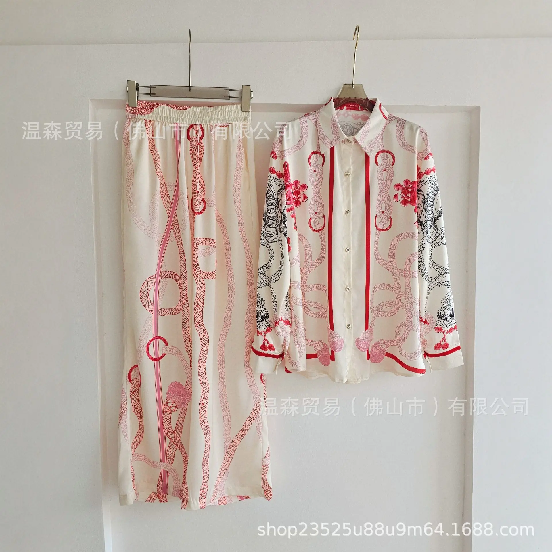 Barokowy francuski projektant, – Silk Blouse Button recenzja i cena